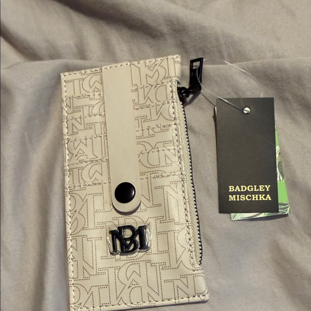 Badgley Mischka Cream Logo Wallet